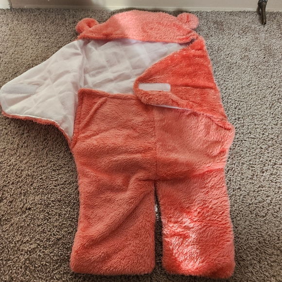 Baby Sleeping Suit/ Swaddle/ Snow Suit - Picture 2 of 6